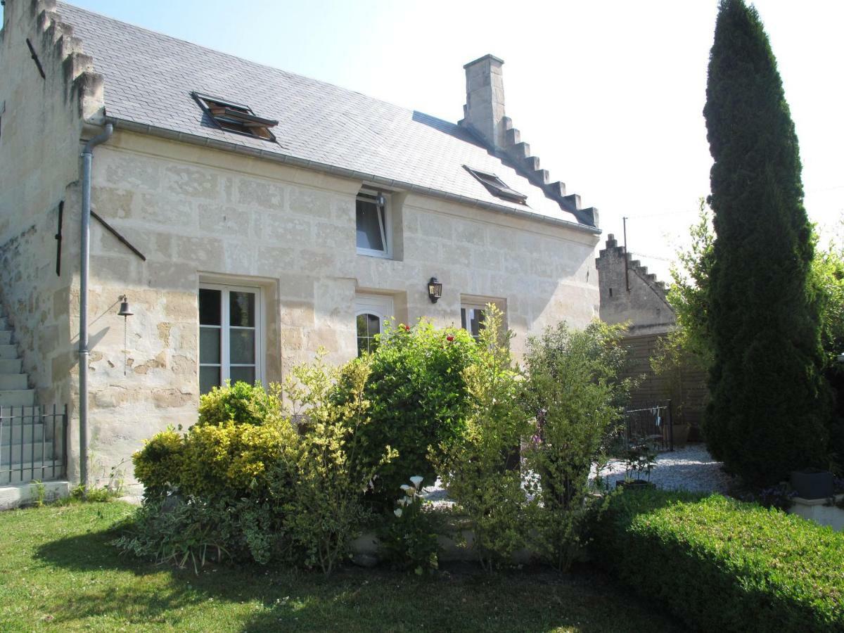 La Maison Des Chiens Rouges Berneuil-sur-Aisne 外观 照片